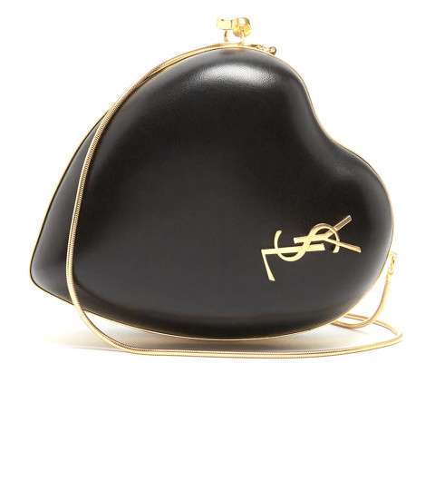 حقيبة سان لوران على شكل القلب باللون الاسود من اجمل الشنط السوداء لصيف 2017