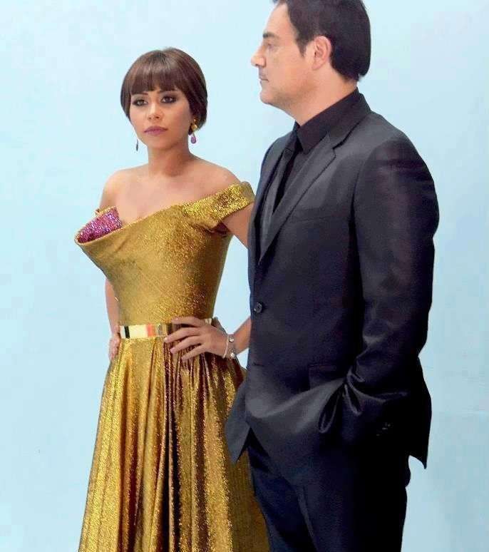 شيرين عبد الوهاب تتألق في برنامج The Voice وتحسن اختيار فساتينها