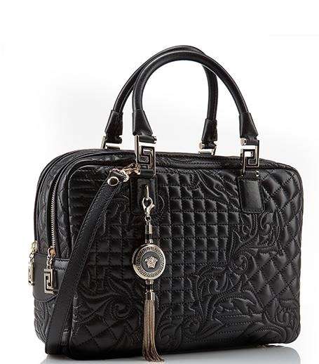 جقيبة باللون الأسود من Versace