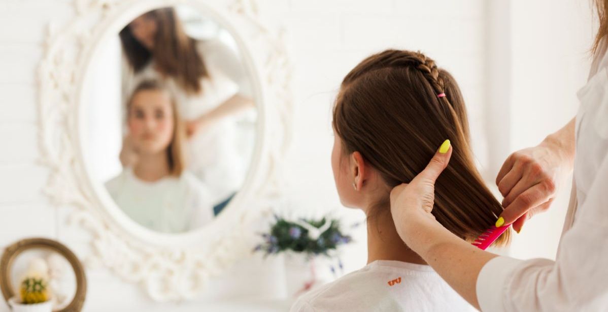 تسريحات شعر للمدرسة سهلة وسريعة للشعر الطويل