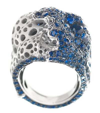 HRW Meteor Ring من تصميم دوري مزنّر للتعبير عن الغنى في الحياة