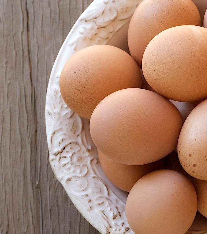 الخطوة الأولى: البيض
