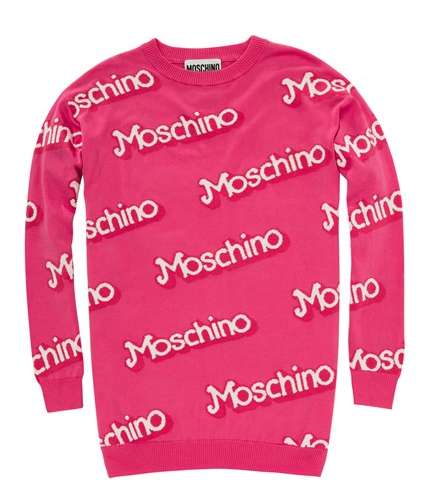 من التصاميم التي نتوقّع أن تنتشر في عالم الموضة، كنزة موسكينو من مجموعة الباربي