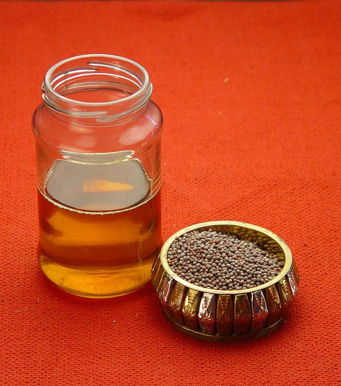 خلطة زيت الخردل والحلبة