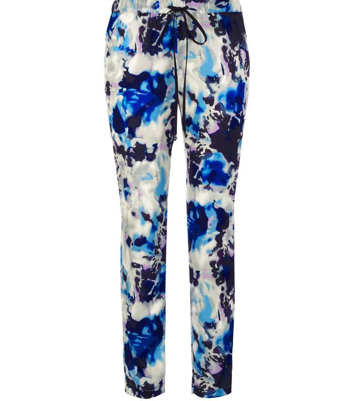 تألقي في ربيع 2013 بالسراويل المطبّعة 