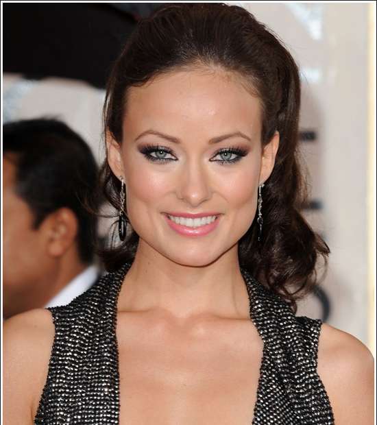 ماكياج العيون الأهم بالنسبة إليها، يليه الشفاه 