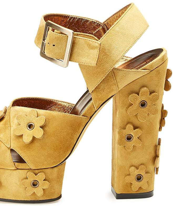 تالقي بموضة احذية الـ Platform wedges في صيف 2016