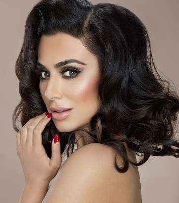 Huda Kattan Nails لأظافر أنيقة على الدوام 
