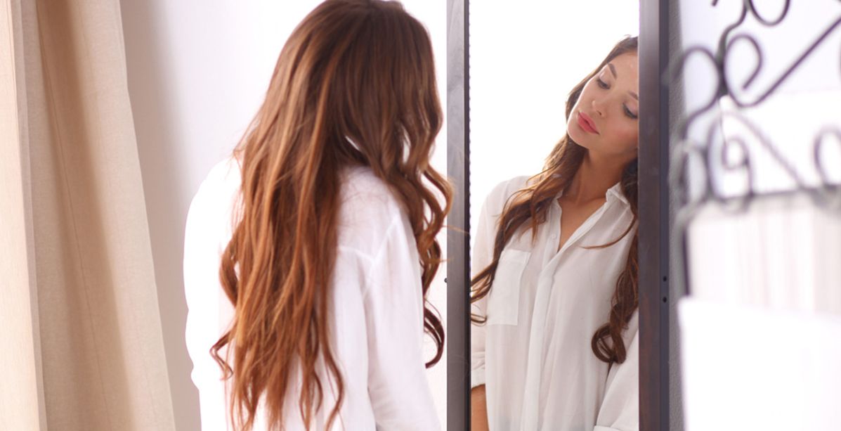 الخبراء يكشفون لماذا تجدين نفسك مكتنزة يوماً ونحيفة في اليوم التالي!