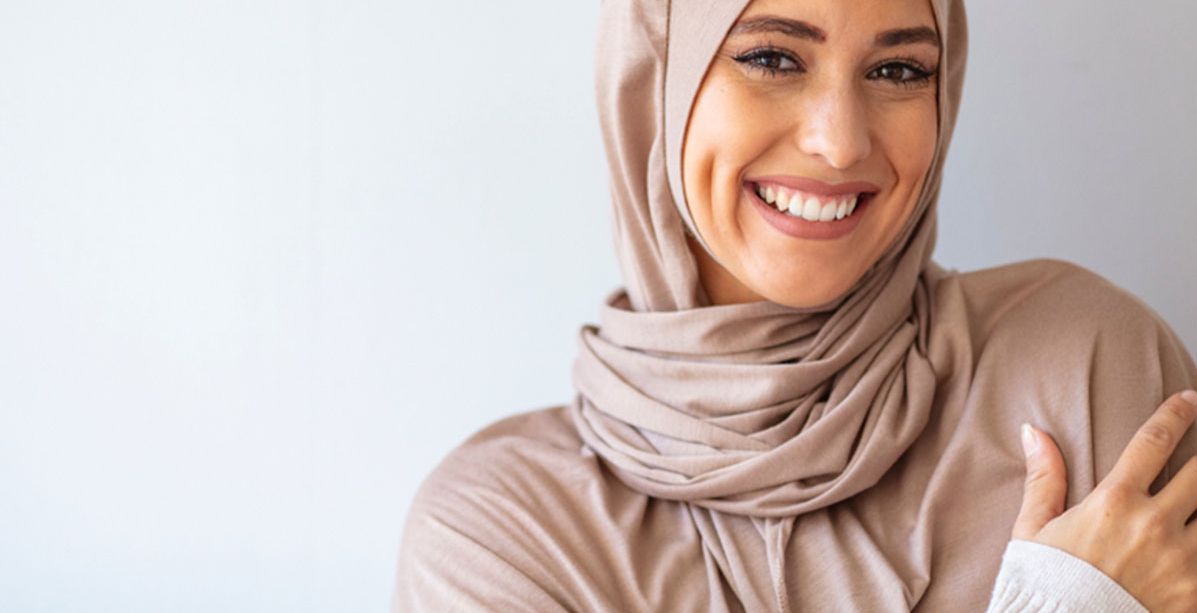 طريقة تطبيق فوندايشن سهلة جدا تمنحك وجهاً نقياً وكأنّك لا تضعين المكياج