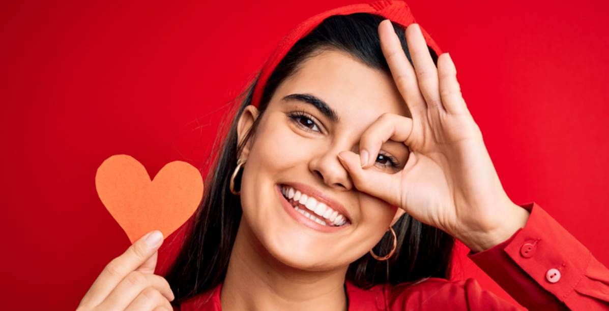 ما الفرق بين الحب قبل سن العشرين وبعده؟!