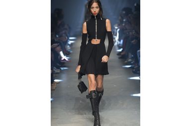 ازياء Versus Versace لصيف 2017 من اسبوع الموضة في لندن