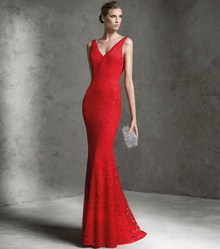 أجدد موديلات فساتين سهرة ناعمة وفخمة وطويلة