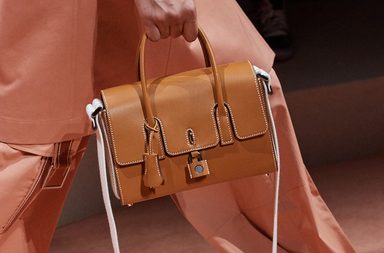 شنط هرمز بموديلات تمنحك التميز والاناقة