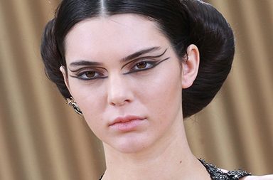بالصور، ماكياج وشعر CHANEL في أسبوع الأزياء الراقية في باريس لصيف 2016