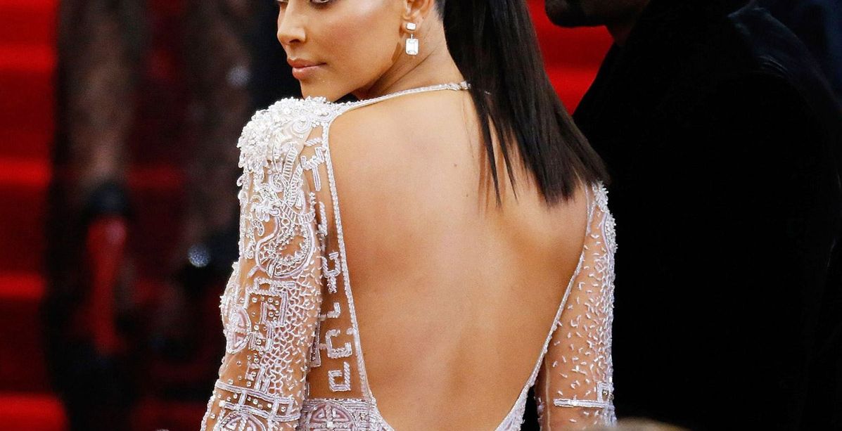 صور كيم كارداشيان السابقة التي تظهرها بملابس قبيحة جدا