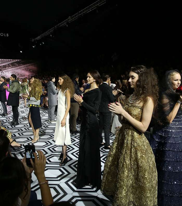 عرض أزياء شتاء وخريف 2015 من هارفي نيكولز