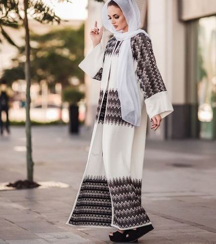 احدث العبايات لاروع اطلالة في الربيع