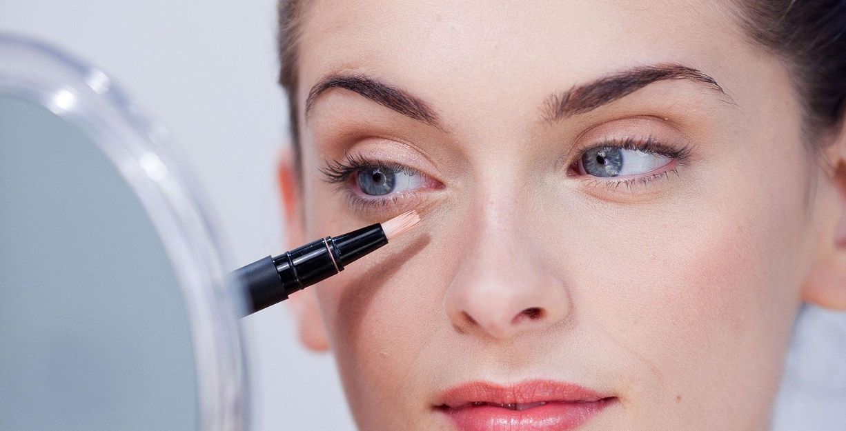 كيفية استخدام كونسيلر برو الاخضر بسهولة