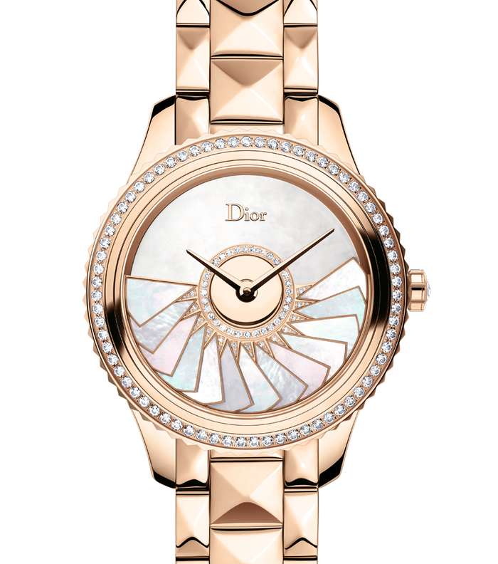 من ديور، إليك ساعة  DIOR VIII GRAND BAL “PLISSÉ SOLEIL المميزة