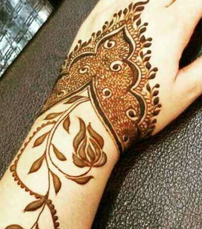 صور نقش حناء اماراتي جديد