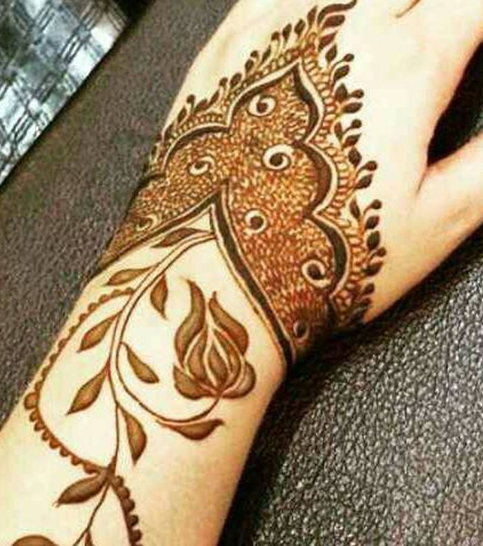 صور نقش حناء اماراتي جديد