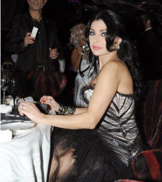 haifa-wehbe-roberto-cavalli-dubai-4