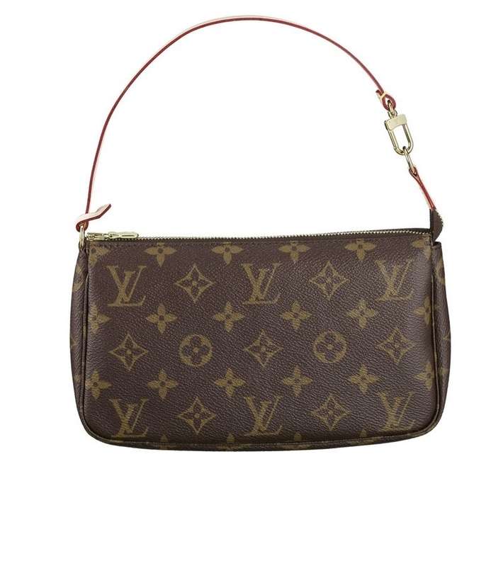 إليكِ شنط Pochette Accessoires من Louis Vuitton