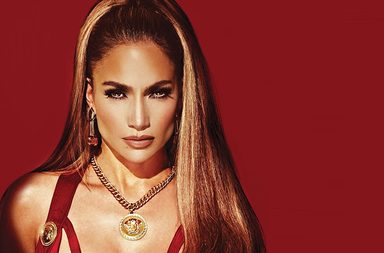 صور أفخم تسريحات الشعر في إطلالة النجمات