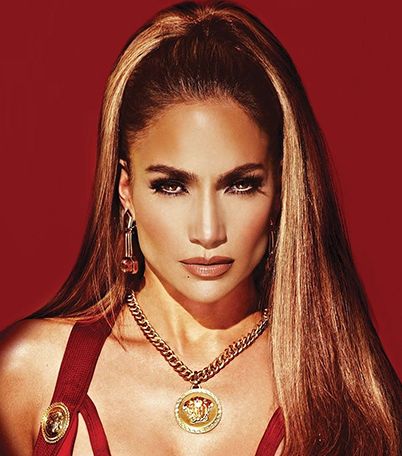 صور أفخم تسريحات الشعر في إطلالة النجمات