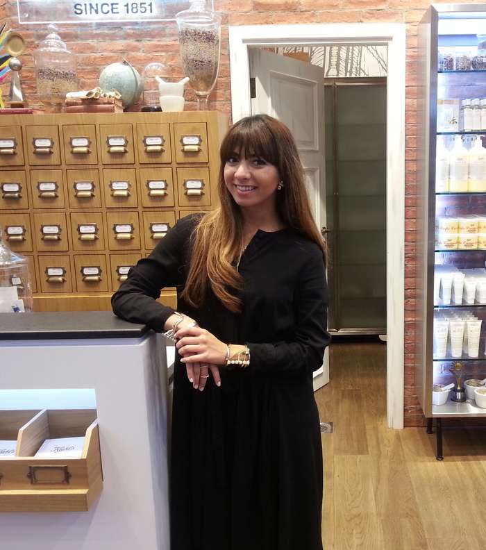 الأميرة نور بني هاشم في متجر Kiehl's في دبي مول