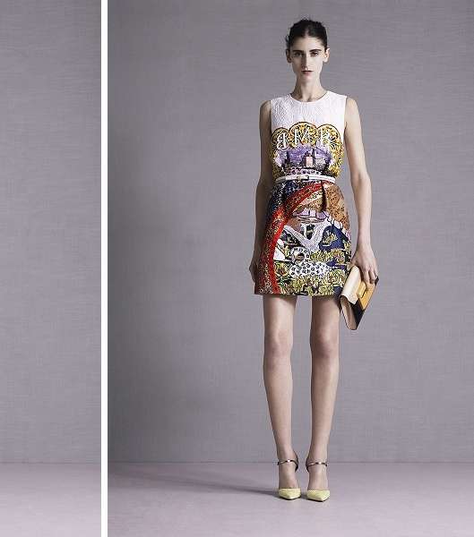 صور أزياء بطبعات من Mary Katrantzou Resort 2015