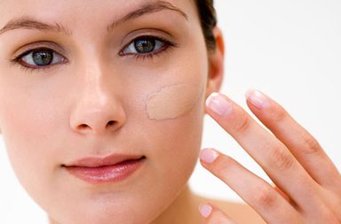 صور افضل فاونديشن للبشرة الدهنية