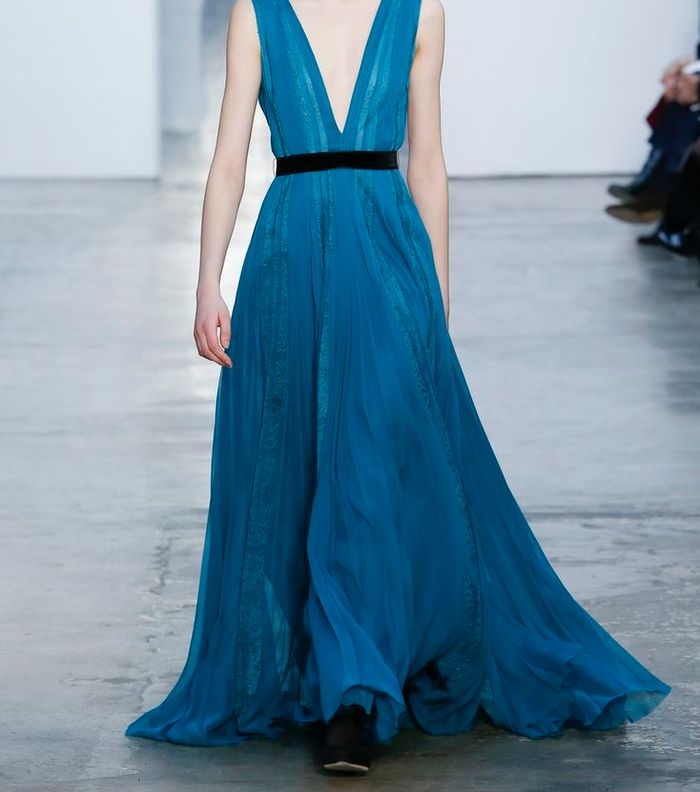 اجمل فساتين ٢٠١٨ سهره