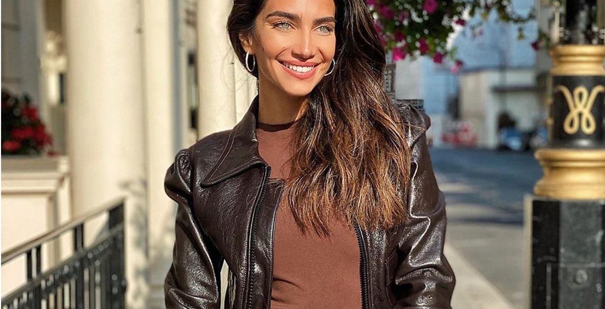 موديلات جاكيتات نجمات انستغرام مهووسات بها