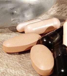 تناول الفيتامينات والمعادن التي يحتاجها جسمك، فالصحة الجيدة تنعكس حتماً على محياك