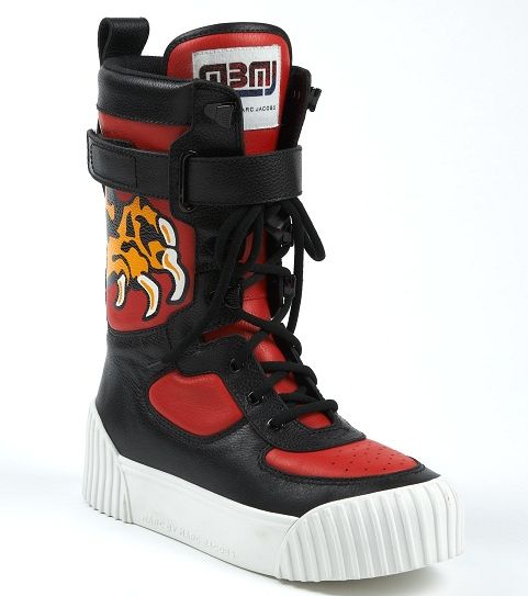 أحذية الـ Motocross مميّزة التصميم من Marc by Marc Jacobs