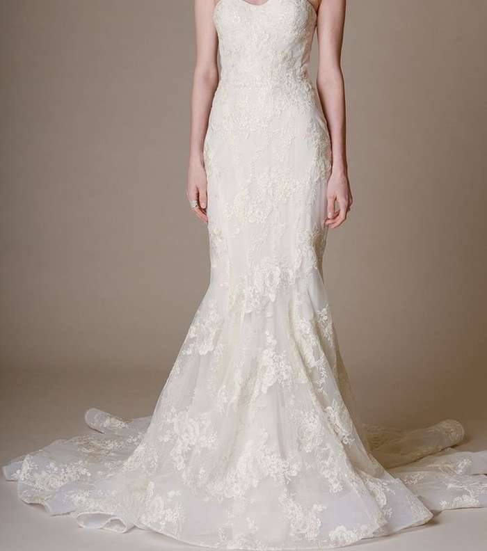 صور اجمل فستان زفاف ضيق