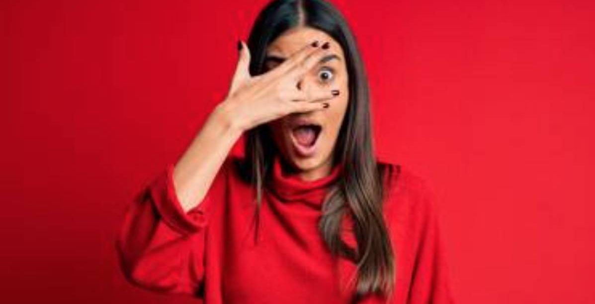 التصرف المثالي في حال التقيت حبيبك السابق صدفة