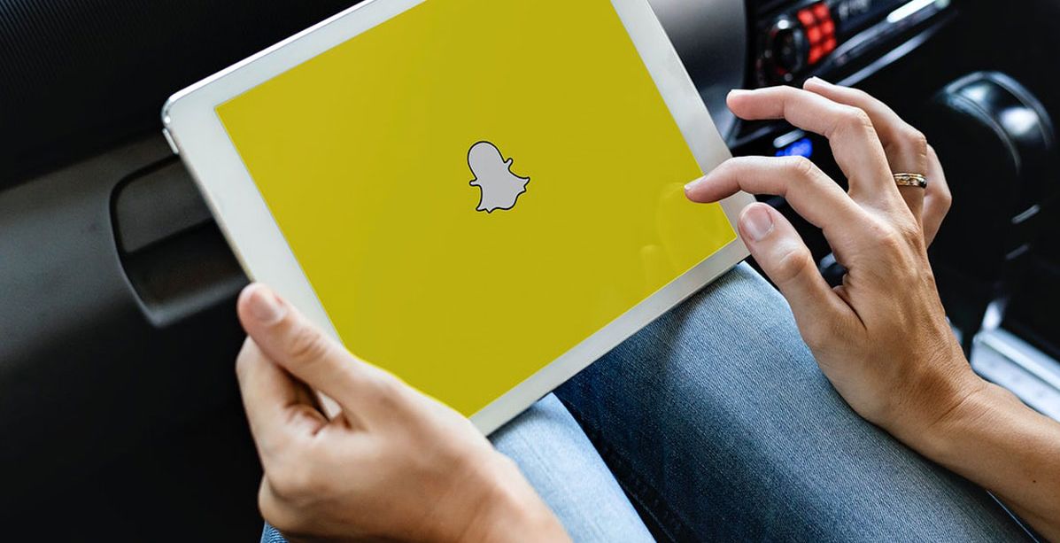 طريقة تنزيل فيديو من السناب شات للايفون