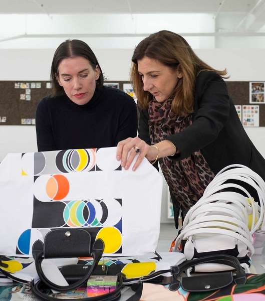 صوفي ديلافونتين والفنّانة سارة موريس 