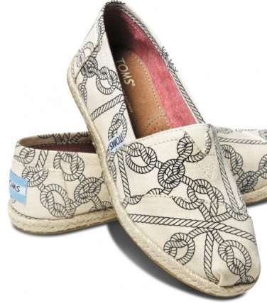 إعتمدي في صيف 2014 موضة أحذية التومز