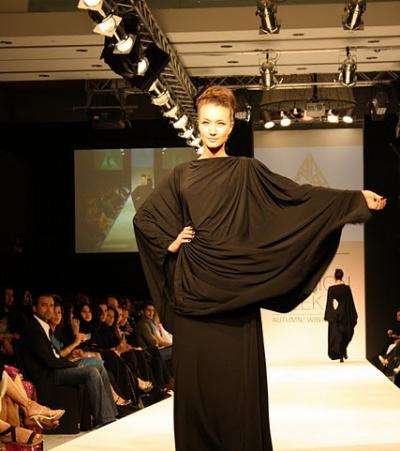 D.A.S-dubai-fashion-week-2010.JPG