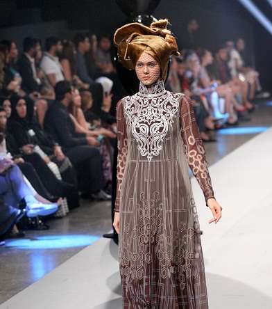 أزياء أنيقة بمناسبة رمضان 2014 من تصميم زرينة يوسف