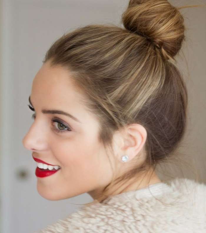 تسريحات شعر بسيطة وسهلة للبيت 2018