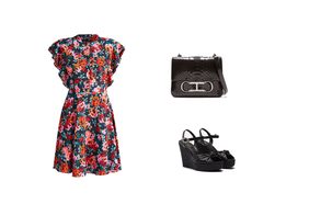 اللوك الأول بالفستان القصير المطبع