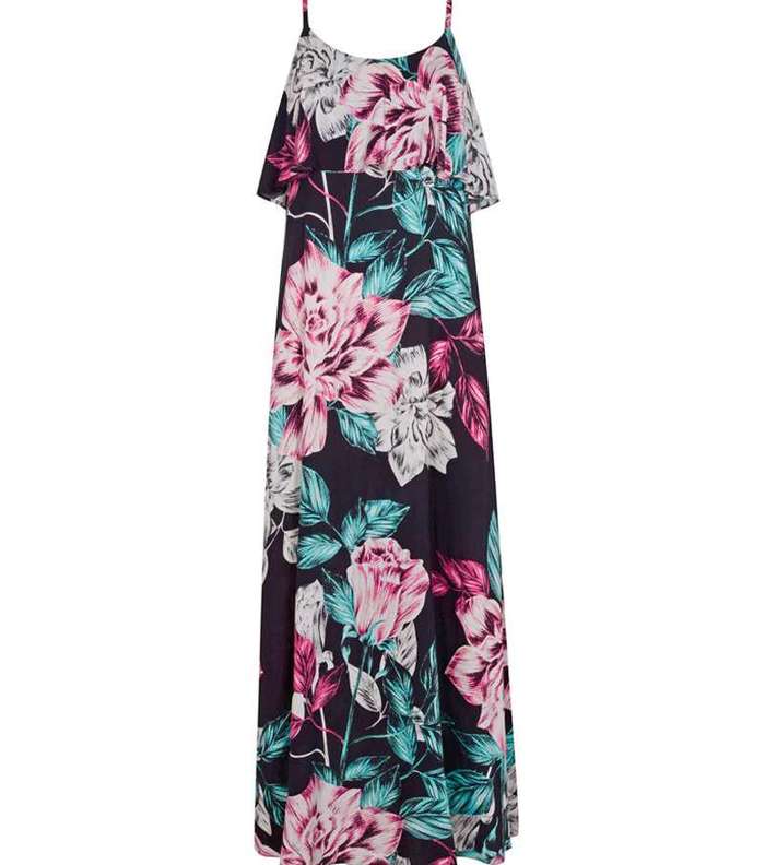 من توقيع كينديل وكايلي جينير لصالح Topshop، اليك موضة الفستان بالاقمشة المطبعة بالازهار