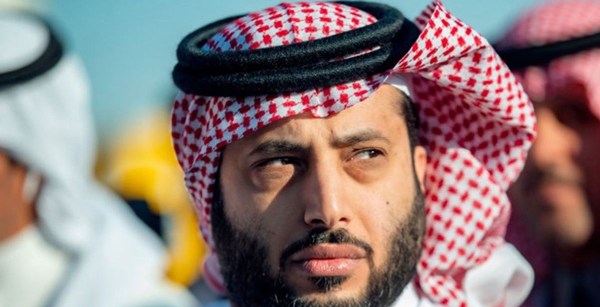 تركي آل الشيخ يكشف تفاصيل شخصية عن زواجه ويفتح قلبه على تويتر