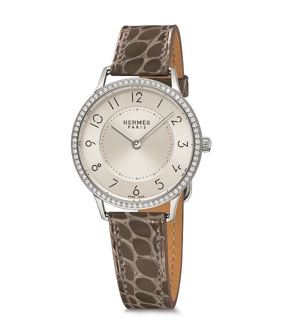 ساعة مميّزة من مجموعة Slim d'Hermès