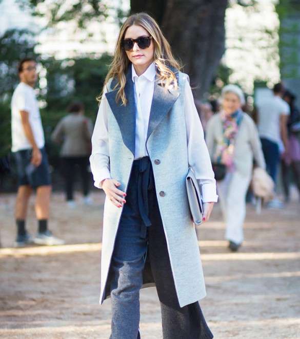 من ابرز صيحات الموضة لهذا الموسم، السروال الرسمي مع المعطف بالقصة المستقيمة